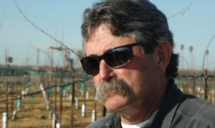 美国富豪非洲狩猎时遭象群踩死：遗体仅存一团血肉模糊的残肢断骸-百货之家